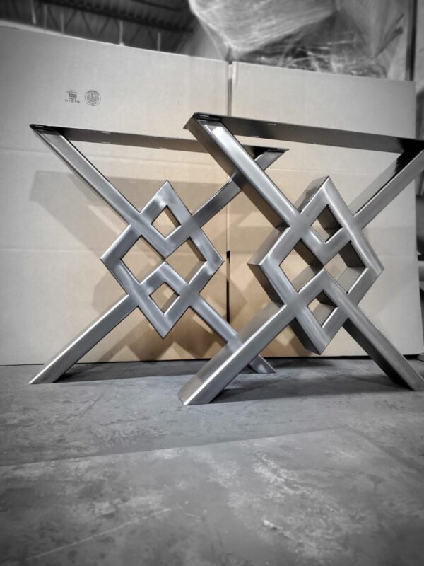 Inverted Diamond Style Metal Bench Legs