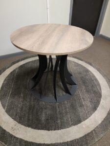 Reverse Twisted Tulip Metal Round Table Base With Wood Top