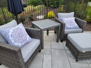 Slat Style Outdoor Side Table For Patio