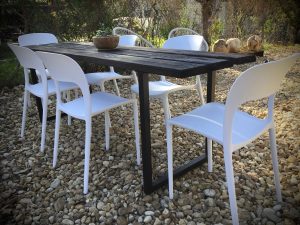 Economy Style Metal Table Legs for Outdoor Use